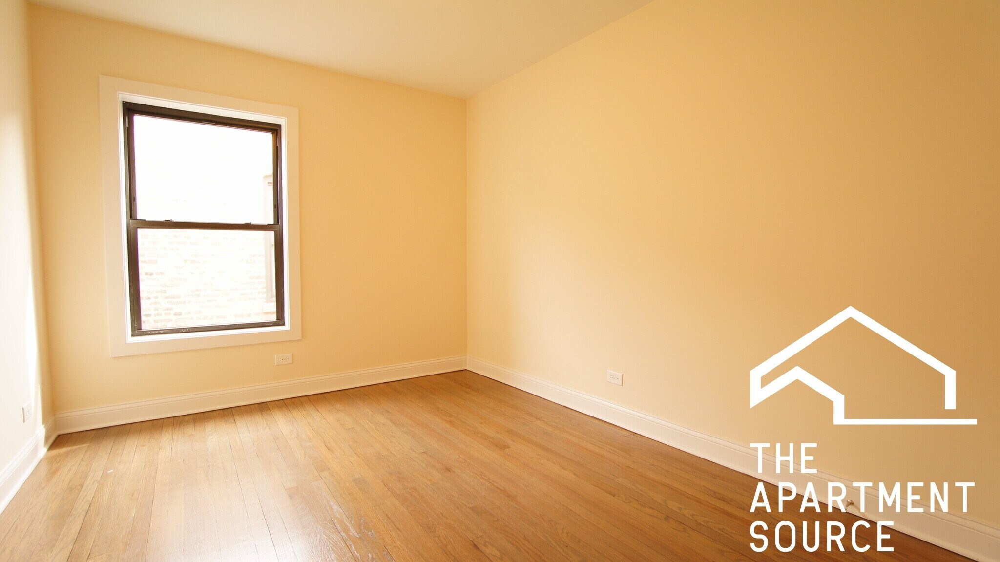 Building Photo - 2645 N Spaulding Ave