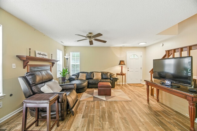 Building Photo - 4409 Segovia Ct