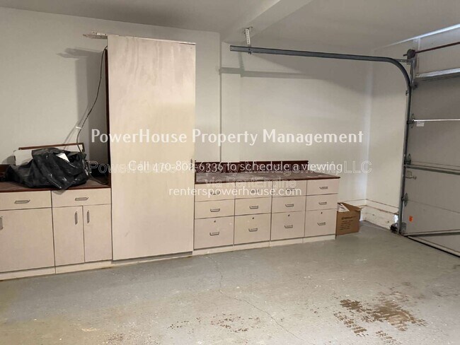 Building Photo - 120 Leeward Ln