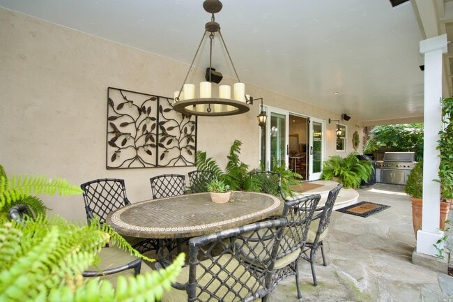 Building Photo - 1571 Silver Trail
