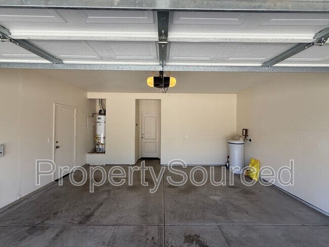 Building Photo - 1688 Gathering Ln