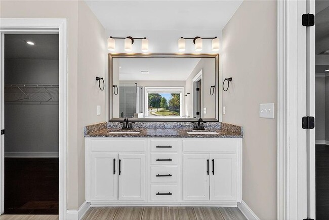 Building Photo - 3047 Mountain Shadow Way