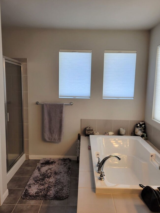 Building Photo - 3 Bedroom Home in Poulsbo's Vinland Point