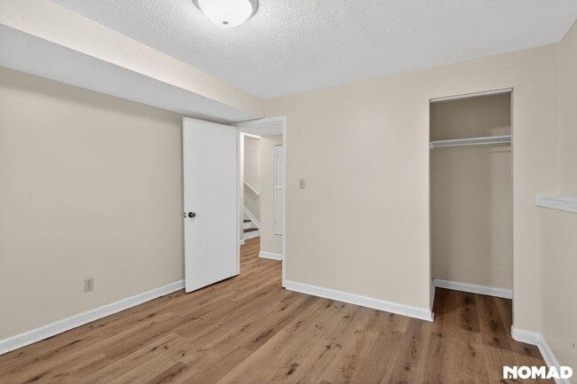 Building Photo - 603 Dellinger Dr