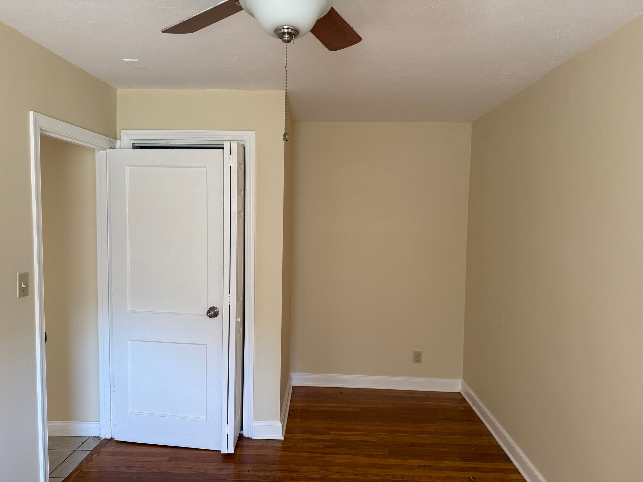 BEDROOM CLOSET - 190 Institute Rd
