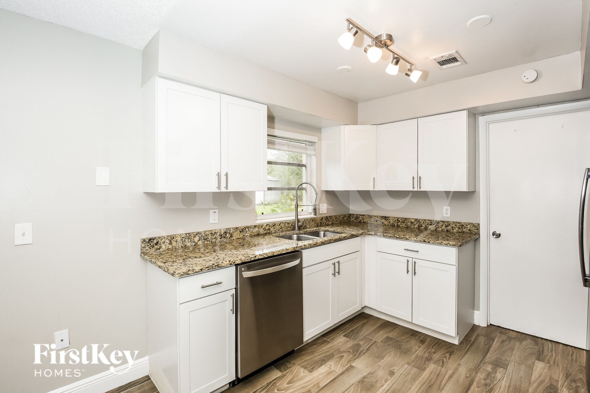 Building Photo - 957 Bayward Ct