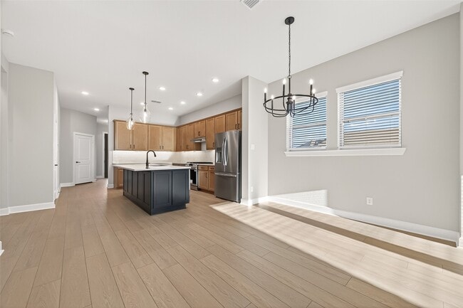 Building Photo - 11219 Peacock Flower St