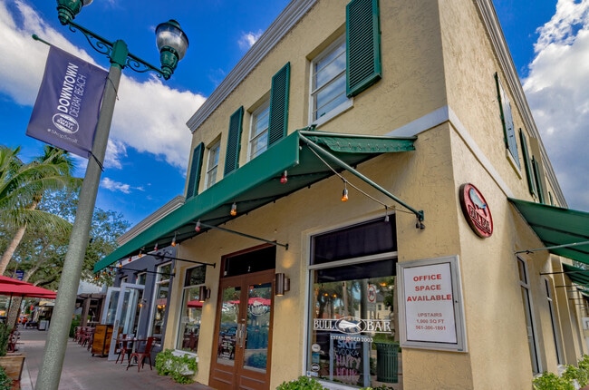 Building Photo - 250 NE 3rd Ave