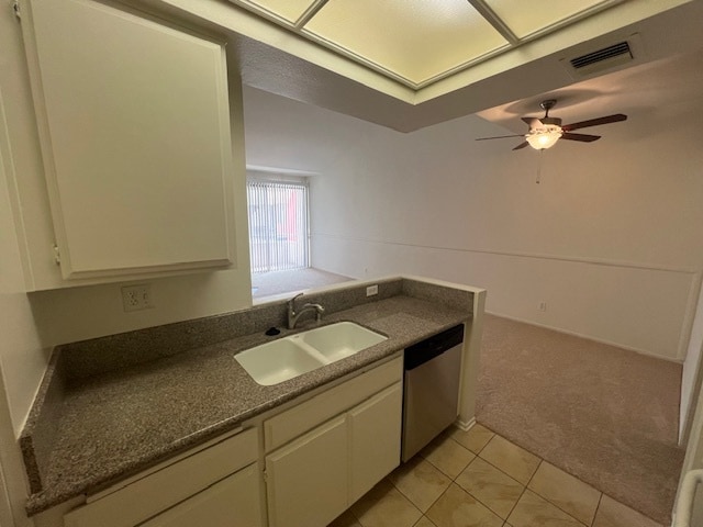 Building Photo - 7211 Cozycroft Ave