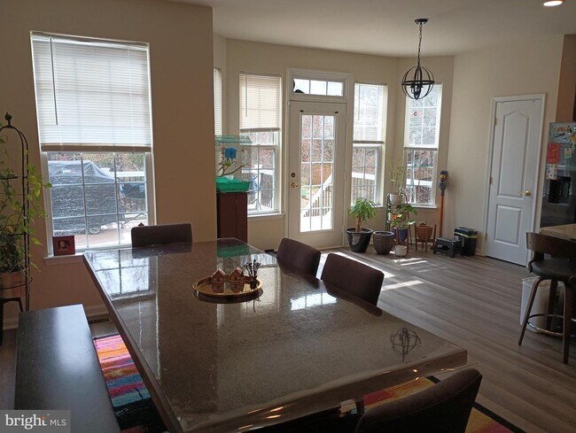 Building Photo - 42133 Fremont Preserve Square