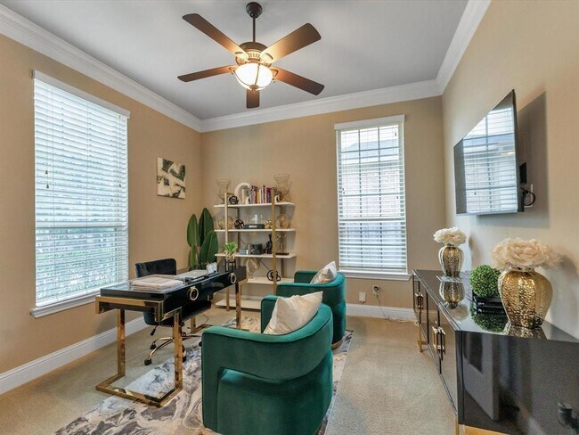 Building Photo - 34106 Mill Creek Way