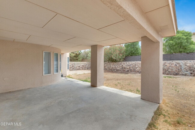 Building Photo - 6096 Pecan Park Pl