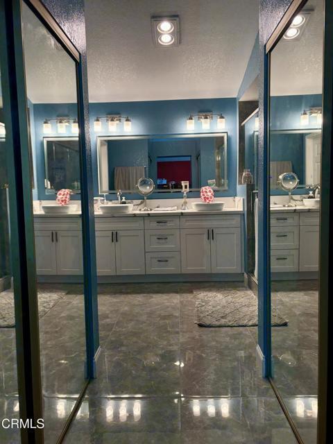 Building Photo - 1940 Kensington Ln