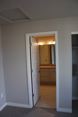 Building Photo - 2392 S Scranton St