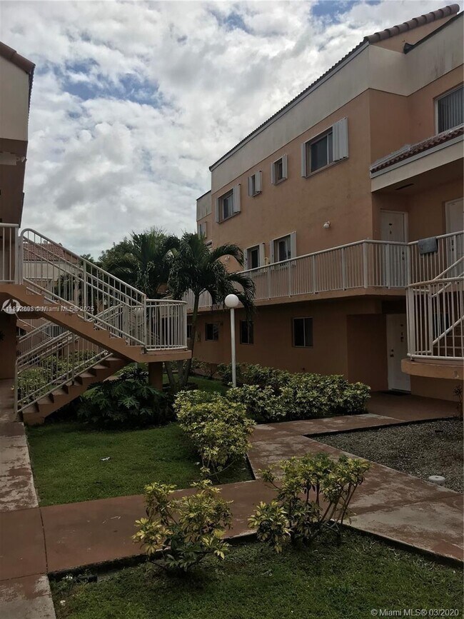 Building Photo - 14903 SW 80th St
