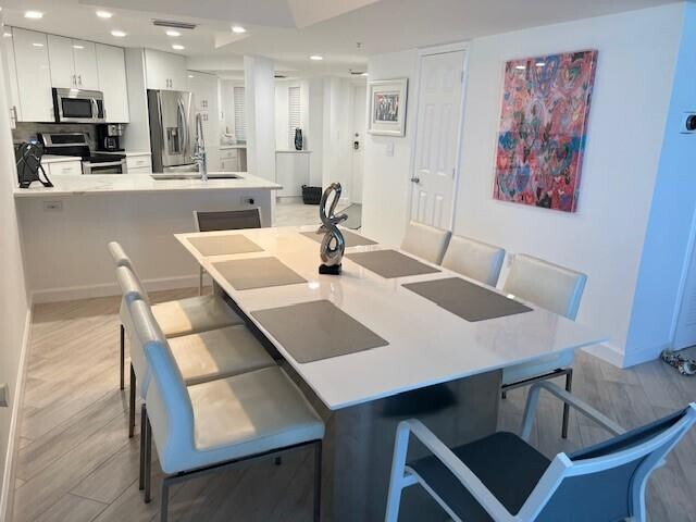 Building Photo - 3880 N Hwy A1A