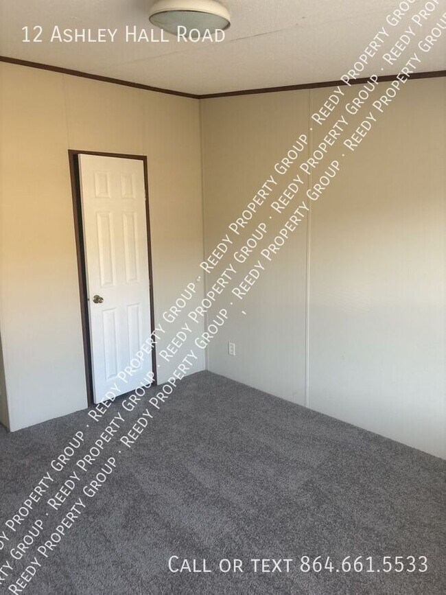 Building Photo - 12 Ashley Hall Rd