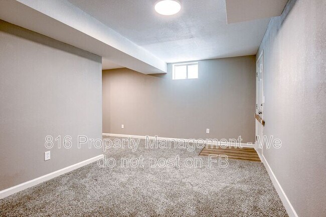 Building Photo - 2310-2312 Monroe Ave