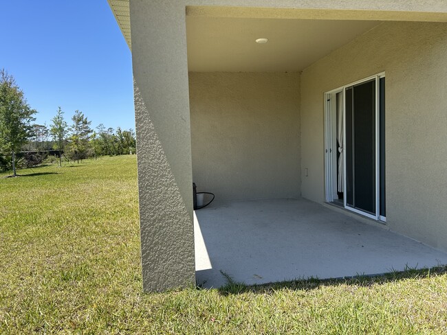 Building Photo - 1356 Cork Dr