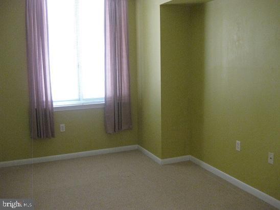 Building Photo - 851 N Glebe Rd