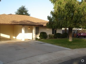 Building Photo - 1840 E Harmony Cir