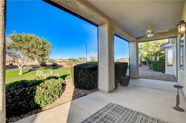 Building Photo - 2682 Grand Forks Rd