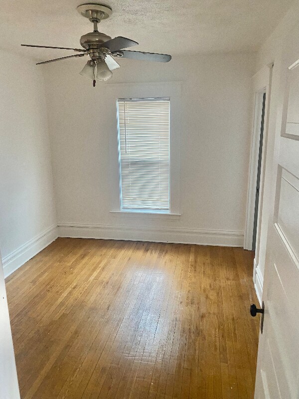 Building Photo - 947 Logan St SE