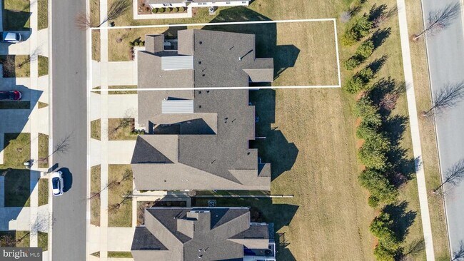 Building Photo - 858 Moorings Cir