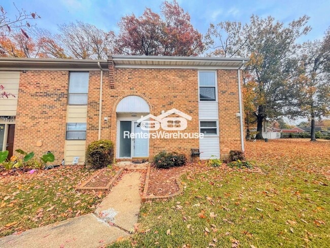 Building Photo - 5000 Dunderdale Ct