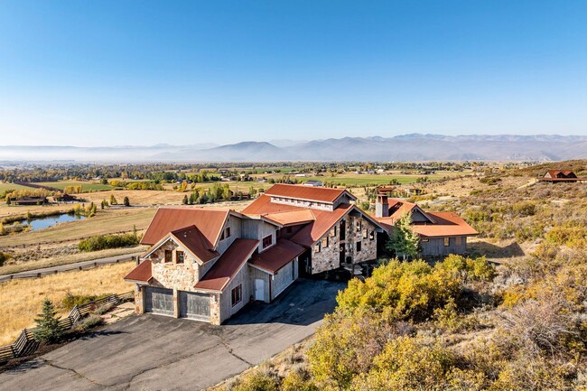 Building Photo - Magnificent Mountain Retreat in Oakley, Utah