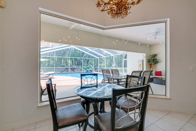 Building Photo - 9939 SW 203rd Cir