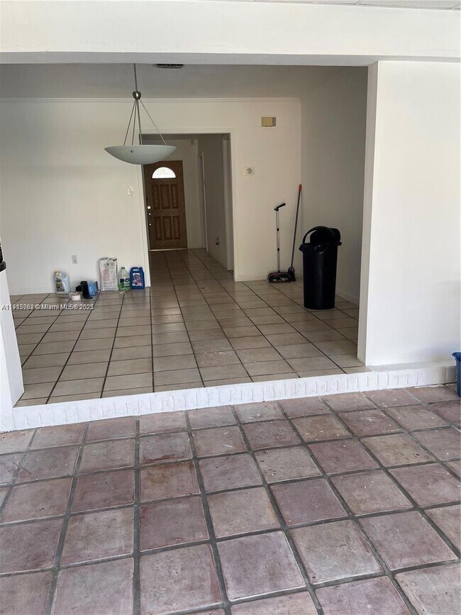 Building Photo - 4315 Harrison St