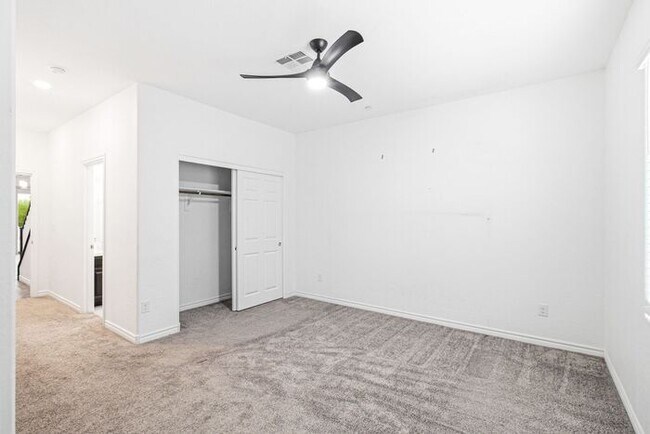 Building Photo - 4-Bedroom Two-Story Home with Mountain Views & Resort-Style Amenities