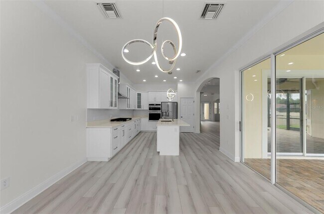 Building Photo - 3033 Stonegate Falls Dr