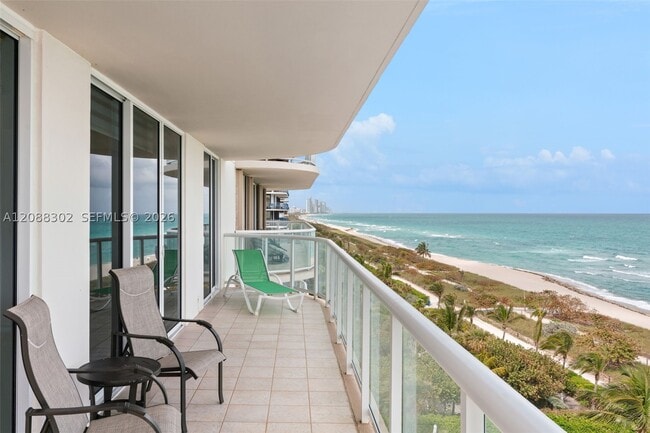 Building Photo - 8855 Collins Ave