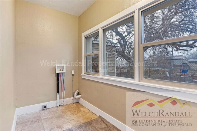 Building Photo - 1328 S Jefferson Ave