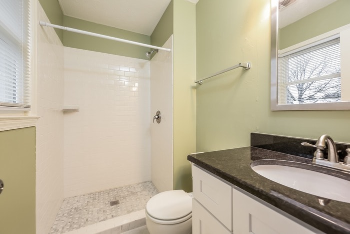 Building Photo - 122 Apollo Ave