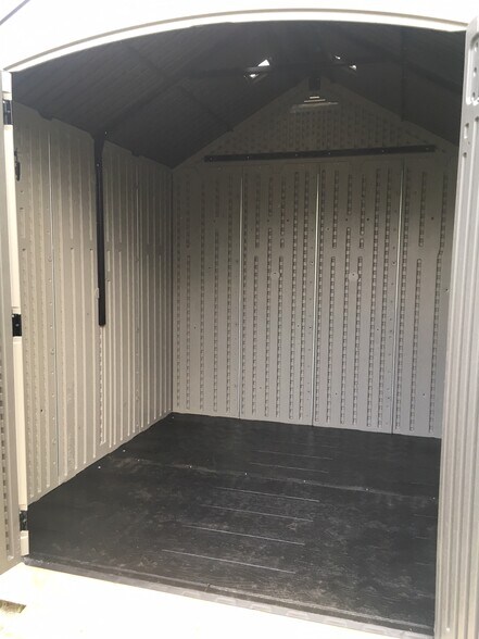 Building Photo - 206 Harrington Avenue