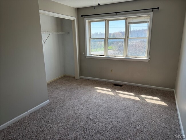 Building Photo - 4518 Hall Rd