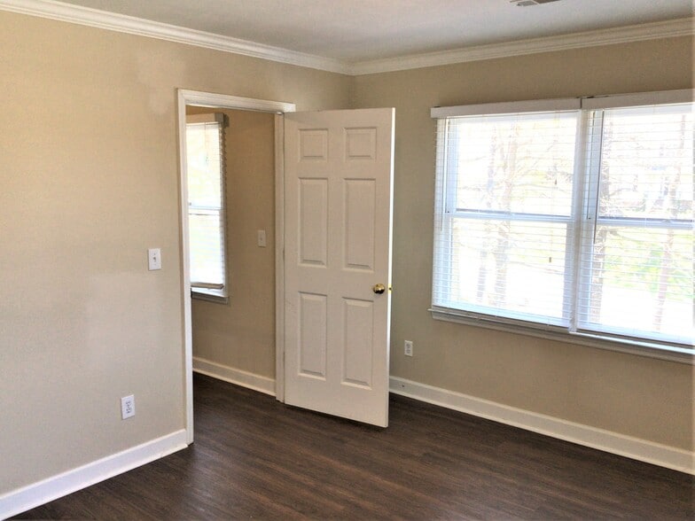 Building Photo - 4341 Becks Park Ln