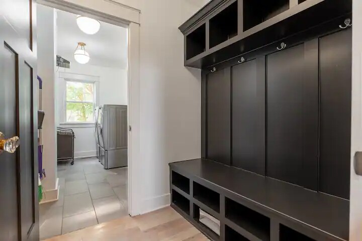 Building Photo - 3311 Acklen Ave