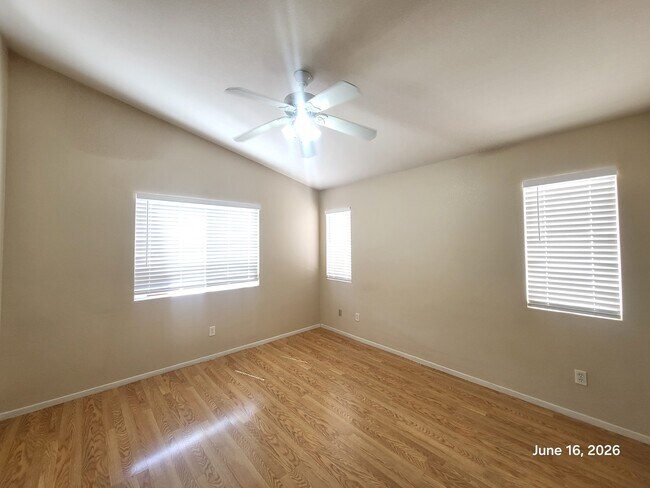 Building Photo - 4523 Sparwood Dr