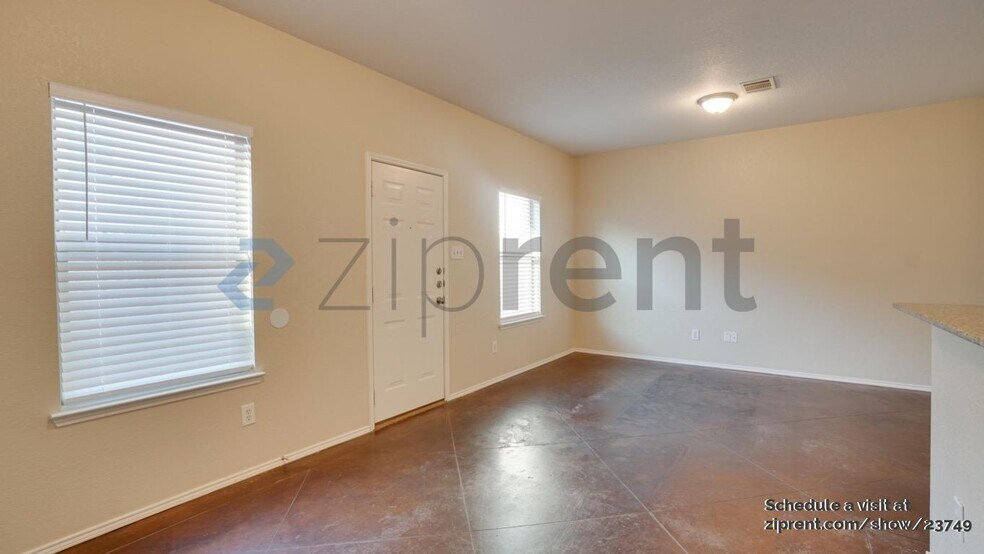 Building Photo - 2340 Aldergate Dr