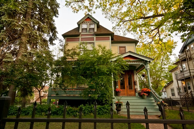 Building Photo - 629 W South St