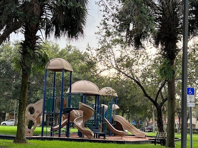 Building Photo - 4808 W Bexley Park Dr