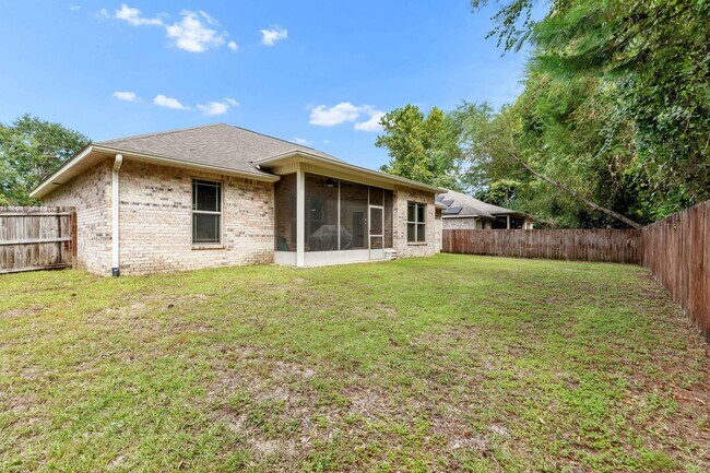 Building Photo - 468 W College Blvd