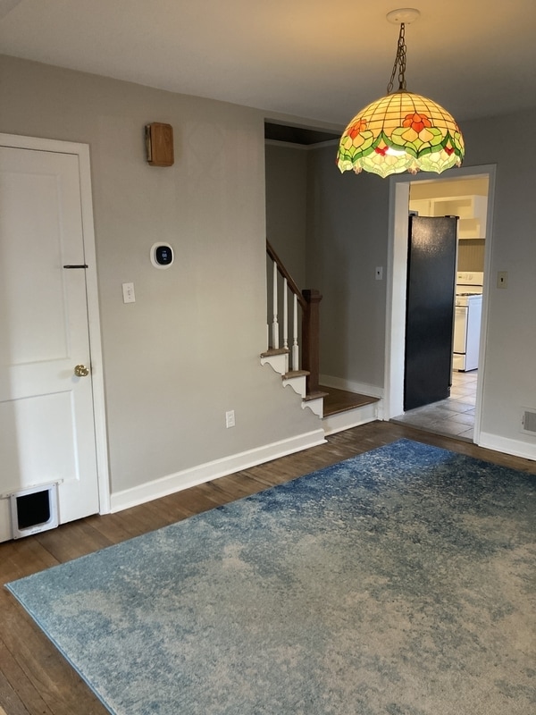 Building Photo - 1210 Rosedale Ave