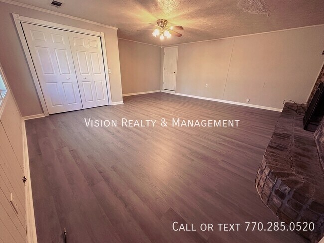 Building Photo - 95 Castlegate Cir