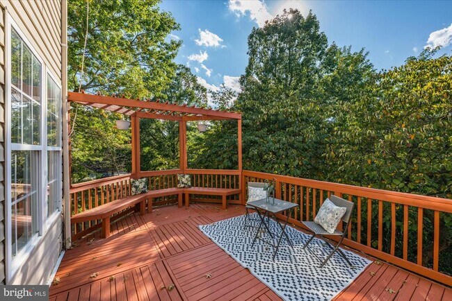 Building Photo - 13438 Burrough Farm Dr