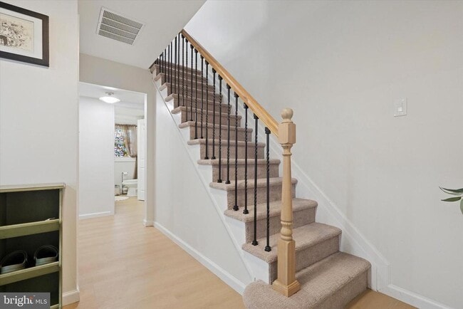 Primary Photo - 127 Toledo Ln